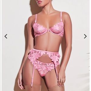 FLEUR DU MAL PINK LILLY SET